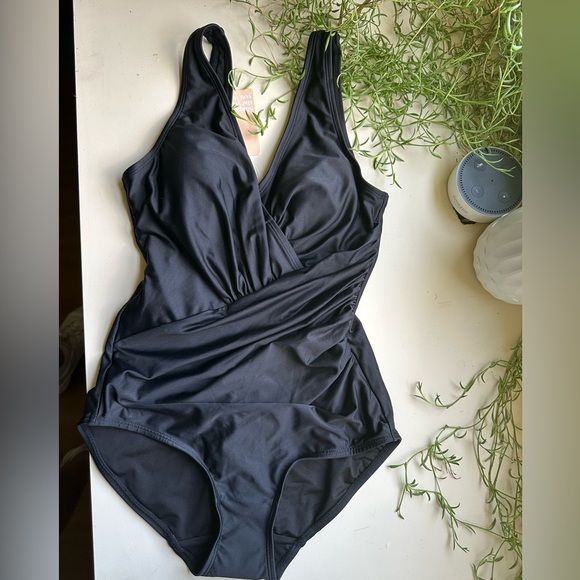 POPILUSH The Shapewear Slimming Tummy control Swimsuit Deep-V Neck One-Piece NWT - Picture 7 of 10